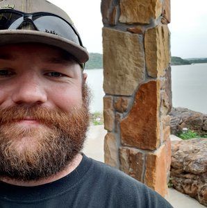 Meet your Posher, Aaron